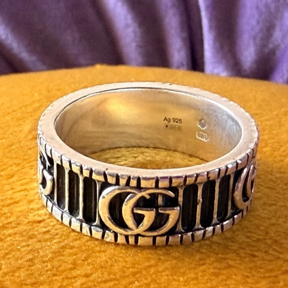 GUCCI Marmont GG Aged Sterling Silver Ring, Size 19